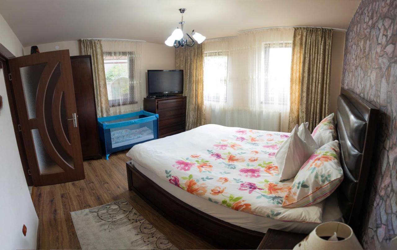 Erika'S Holiday Cottage Peris Εξωτερικό φωτογραφία