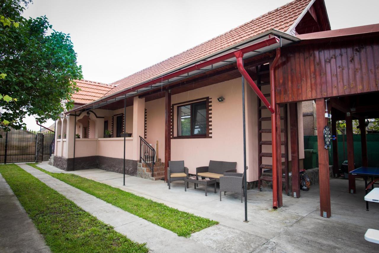 Erika'S Holiday Cottage Peris Εξωτερικό φωτογραφία
